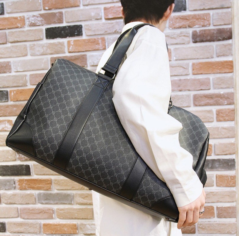 

2022 Men Women Duffel Bag Luxury backpacks Large-Capacity Portable Tote Gym Travel Bags Business Luggage Totes designer handbag boys girls wallets led169, Withlogo