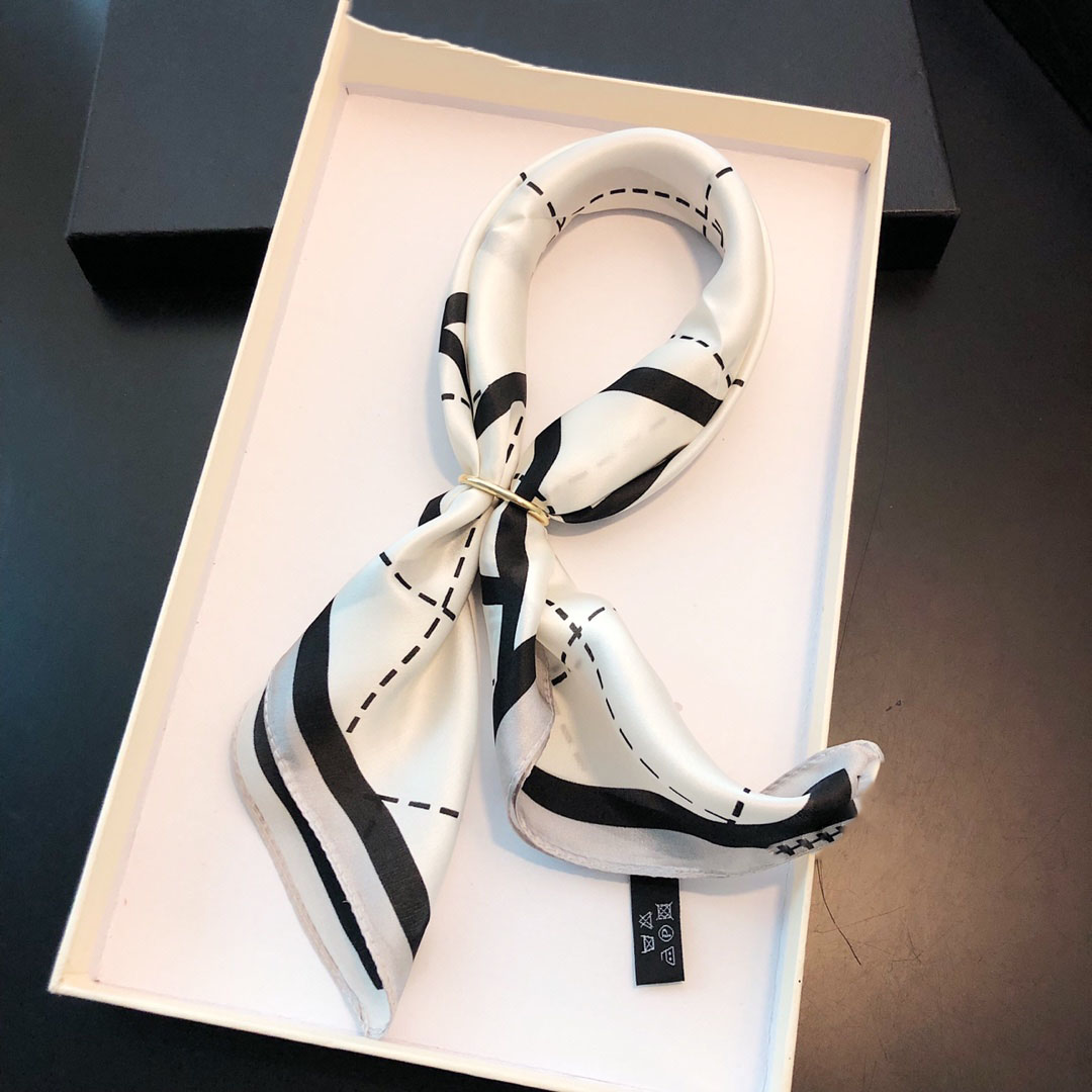 

high qualtiy 50x50cm brand designer scarf 100% silk headband for bag Twill small Square scarves no box