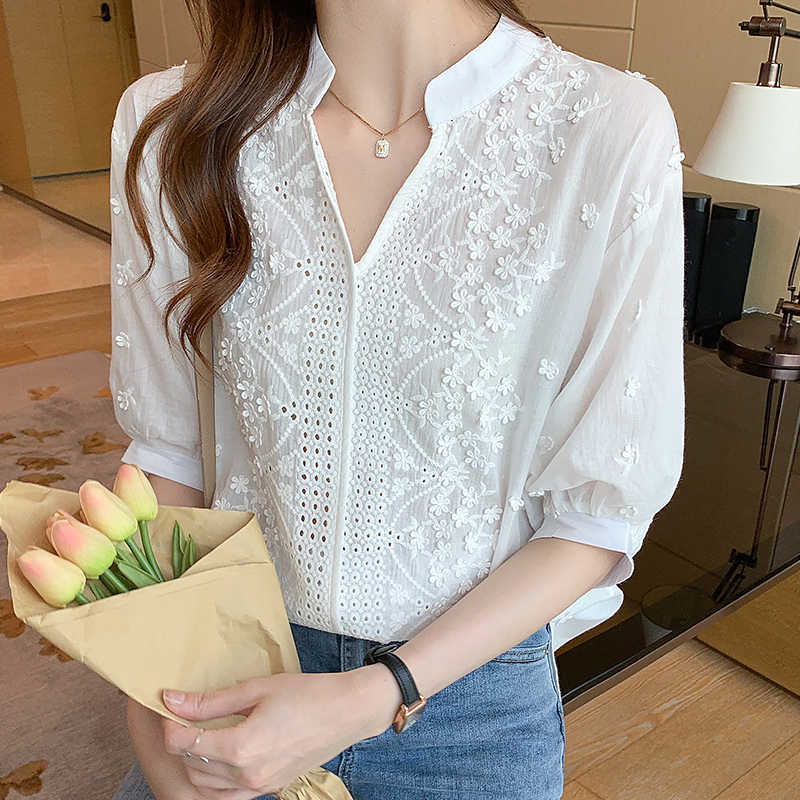 

Women' Shirts Solid Blouses for Embroidered Shirt Blouse White Hollow Out Half Sleeve Tops Female Woman 210604, Picture color