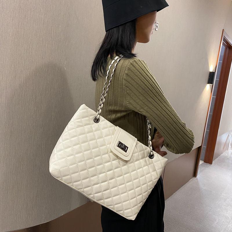 

Evening Bags Quilted Tote Handbag Big For Women Trend 2021 Women'S Black Large Bag Ladies Briefcase White Brown Shoulder With Chain
