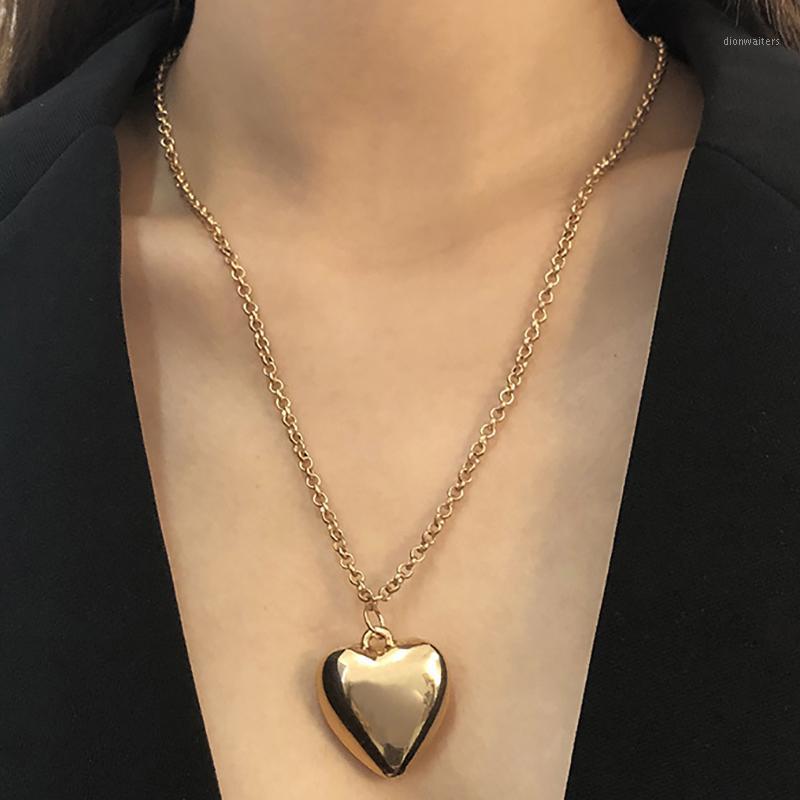 

Goth Heart Pedant Necklace For Women Long Cuban Link Neck Chains Lovers Choker Jewelry Decorations Girls