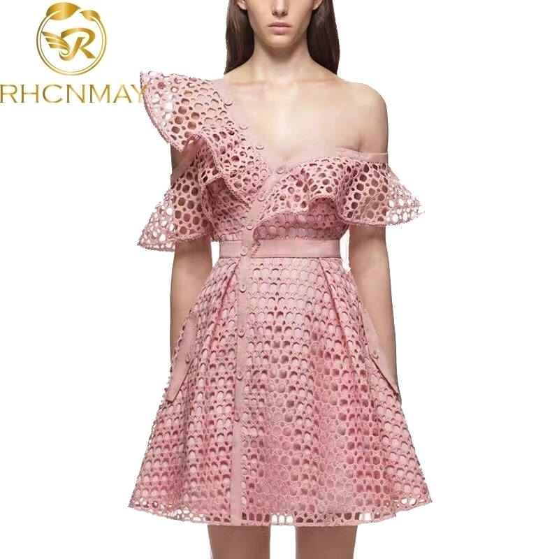 

Self Portrait Luxury Runway Dress New Arrival Asymmettical Neck One-Shoulder Lace Hollow Out Patchwork Runway Pink Dress 210402, White