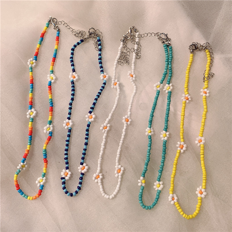 

Taste of Spring ~ Short Fashion Temperament Simple Glass Bead Necklace Female Korean version ins Clavicle Chain Female