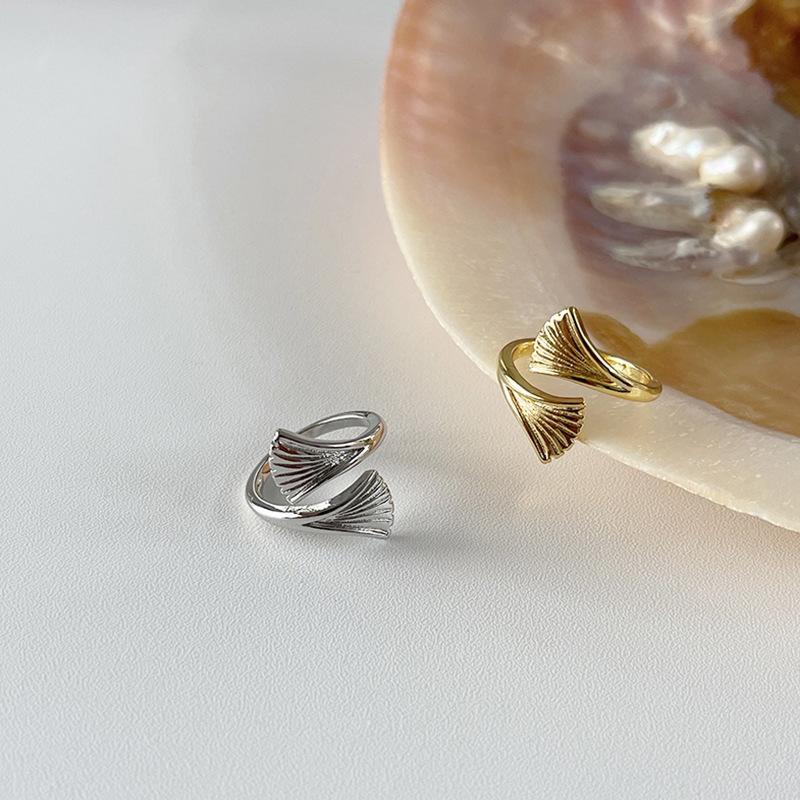 

Wedding Rings 2021 Korea Fashion Plating Geometric Sector Concise Style Golden Ring For Woman Couple Jewelry Wholesale