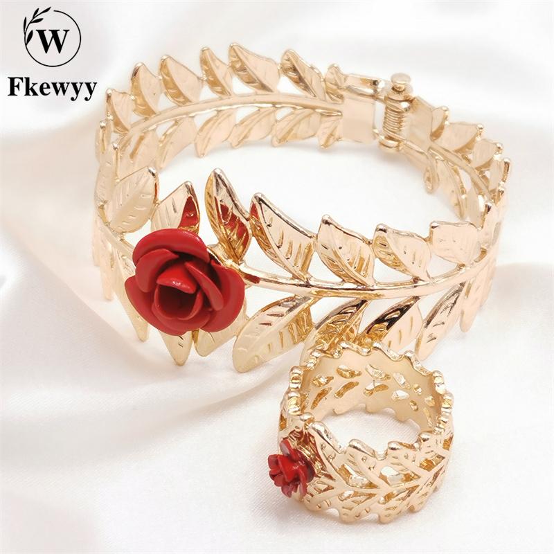 

Bangle Fkewyy Gothic Bracelets For Women Fashion Accessories Designer Rose Luxury Jewelry Set Retro Red Rings Two-Piece Suit