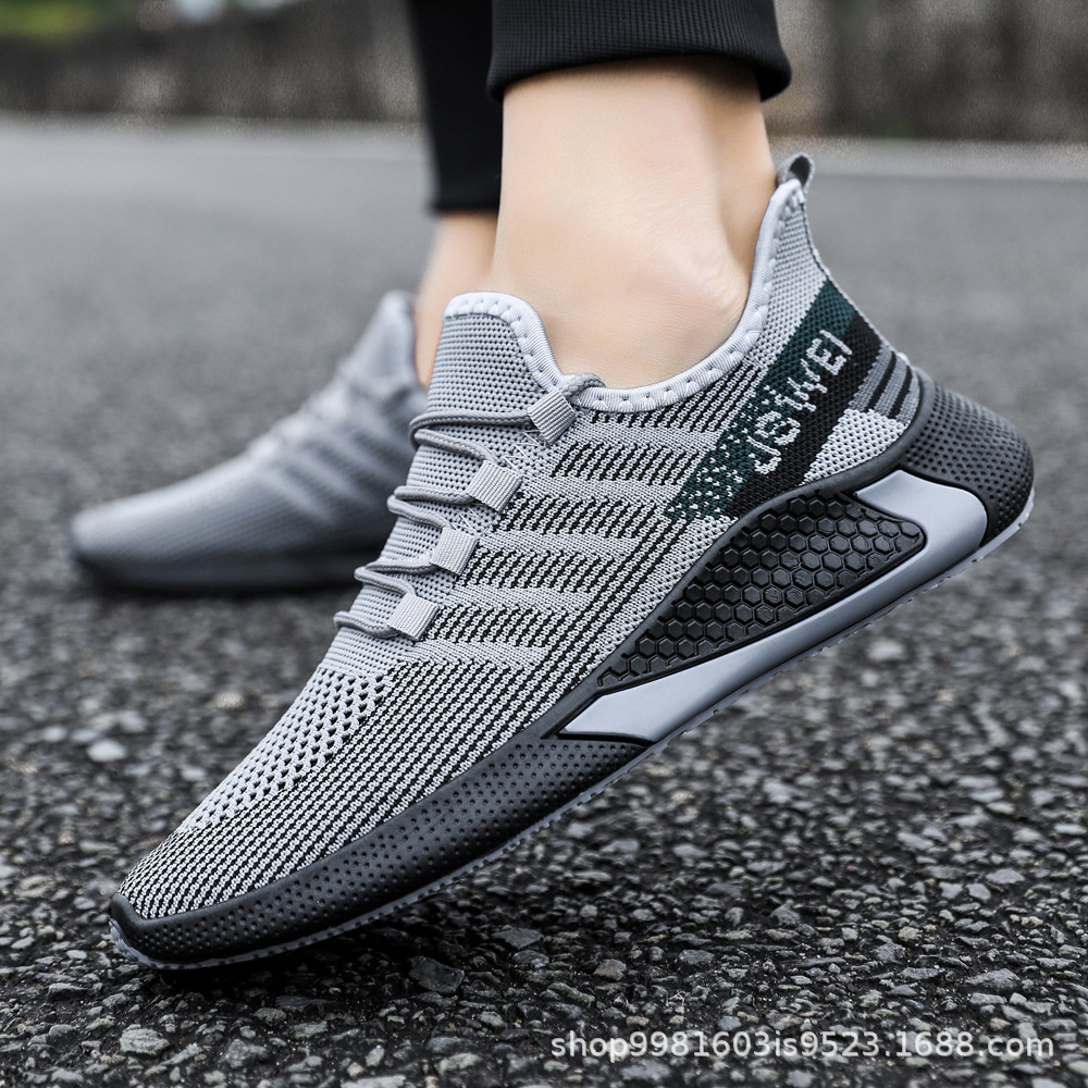 

The latest high quality casual shoes for men and women fashion designer sports running, Black