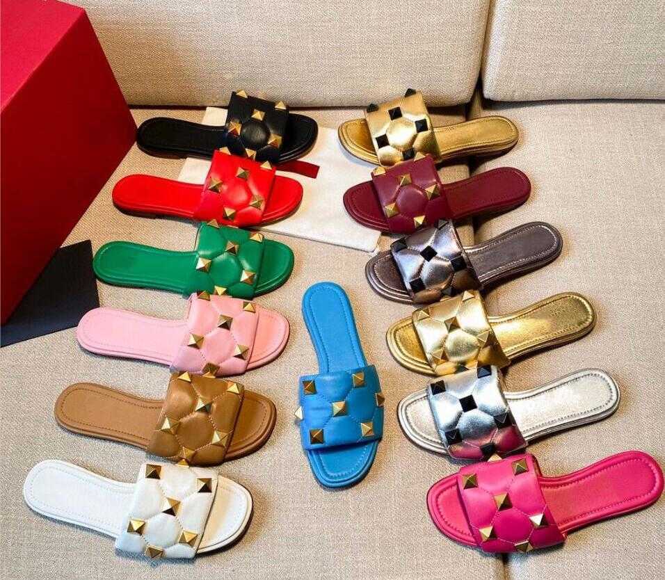 

luxury Designer Rivet Flats slippers women sandals Studded Summer fashion classic Leather sandal with box size35-42, Color 13