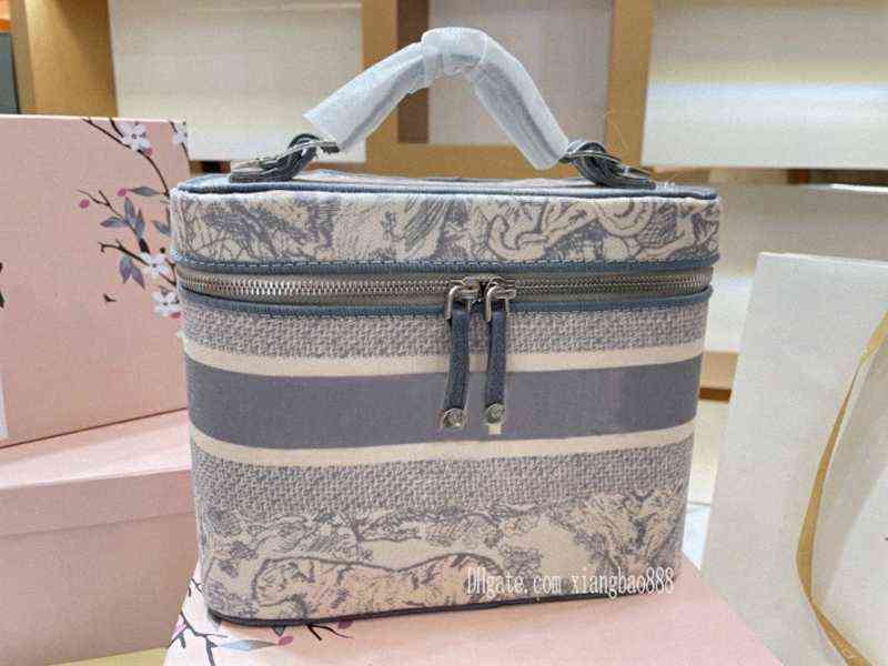 

Womens fashion Cosmetic Bags digner canvas Oblique travel bag luxurys large capacity tiger pattern makeup storage box wash with boxs O6kO