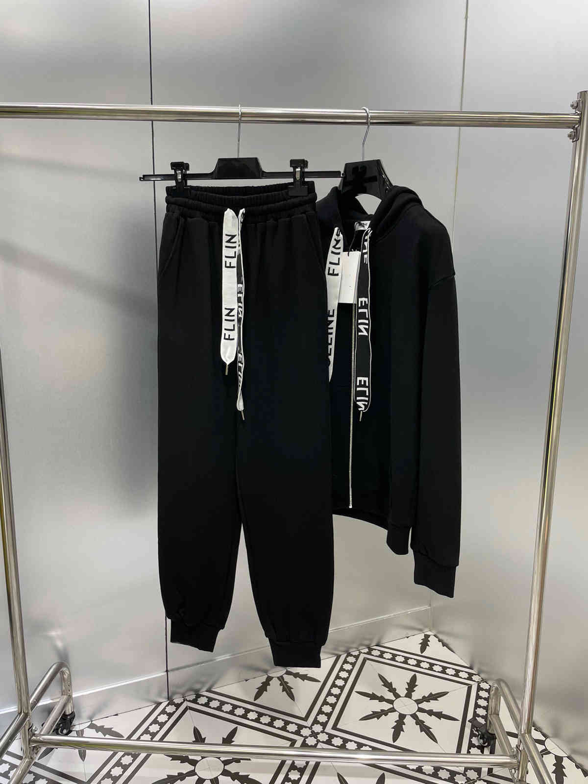 

celin 21FW new sports sets Wide logo webbing zipper sweatshirt+sweatpants two pieces tracksuits, Only for price difference