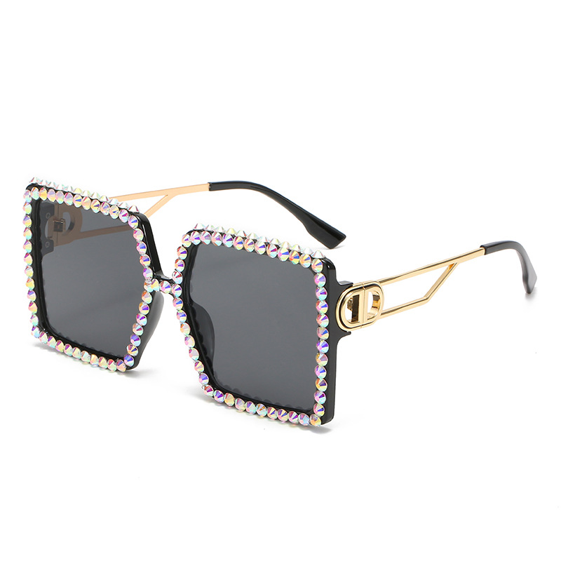 

2021 Oeversized Fashion Sunglasses Women Vintage Eyeglasses Personality Large Shades Trend Sun Glasses Woman Eyewear UV400, White;black