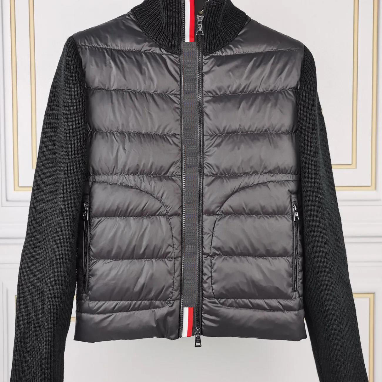 

Designer Mens Down Splicing style Jacket Embroiled Letter Badge Womens Downs Windbreaker 2color, Supplement (not shipped separately)