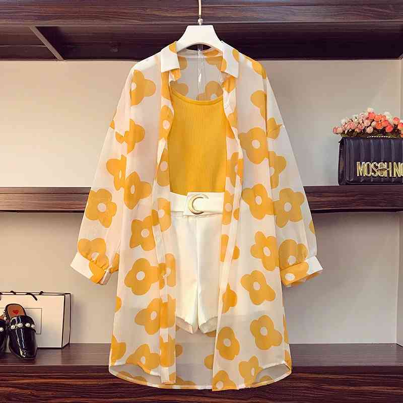 

Plus Size L-4XL 3 Piece Set Women Flower Printing Chiffon Sunscreen Long Shirt + Solid Vest +High waist Metal Ring Shorts Suits 210525, Only shorts