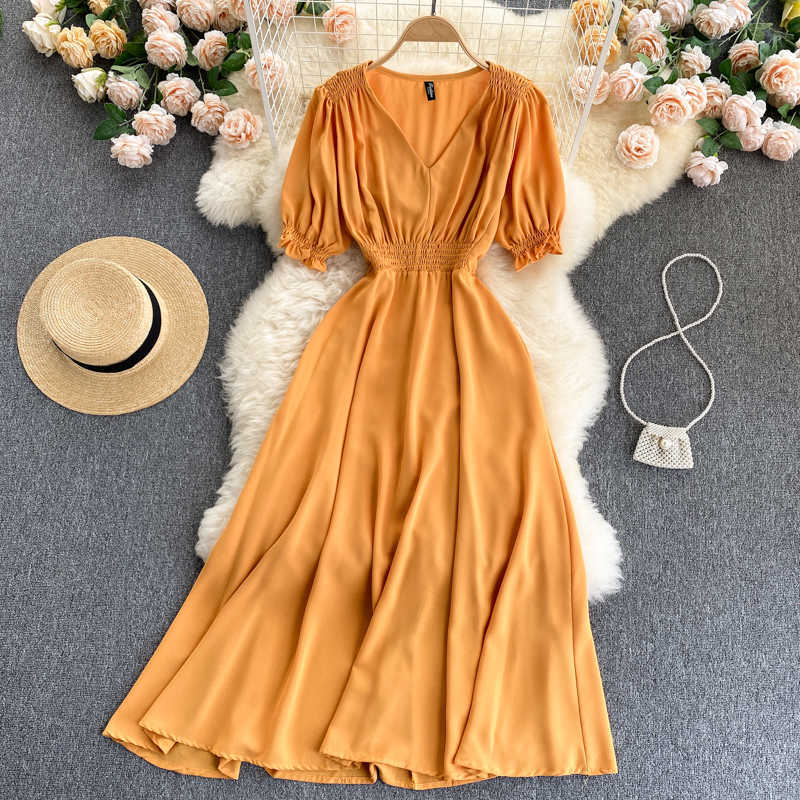 

Summer Purple/Pink/Green Long Dress Women Vintage V-Neck Short Puff Sleeve High Waist Casual Vestidos Female Beach Robe 2021 New Y0603
