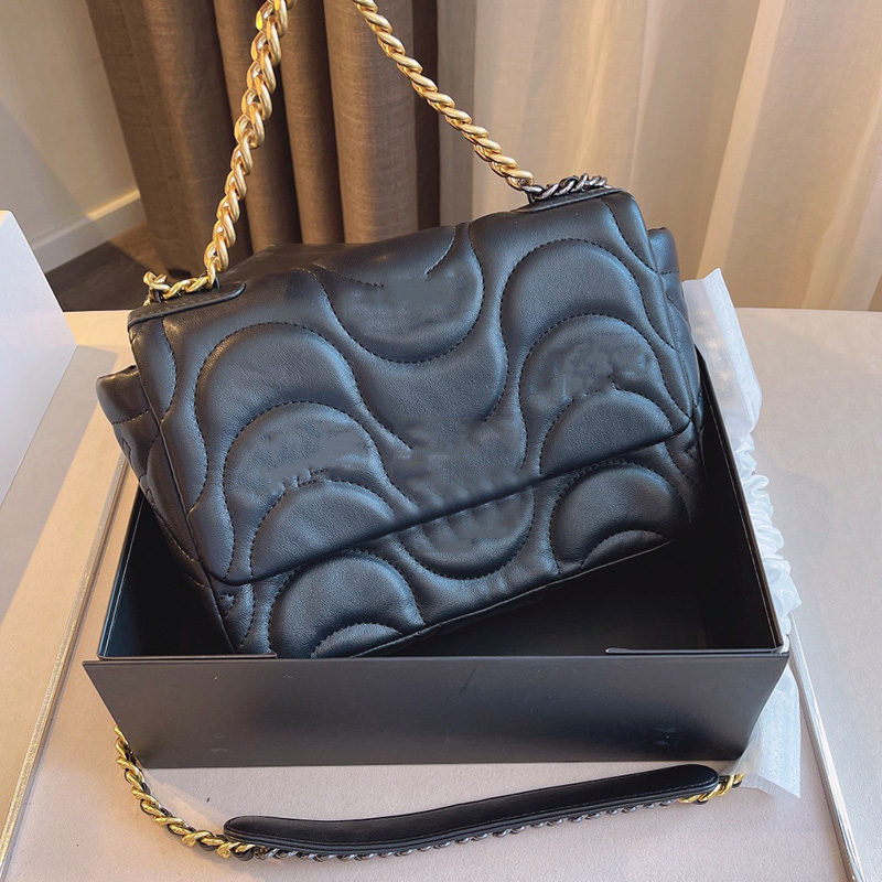 

Designer Women 19s Crossbody Shoulder Bag 21ss Paris Fashion Zig Zag Thread Handbags Genuine Leather Large Capacity Vacation Handbag Luxurys Designers Bags, Beige