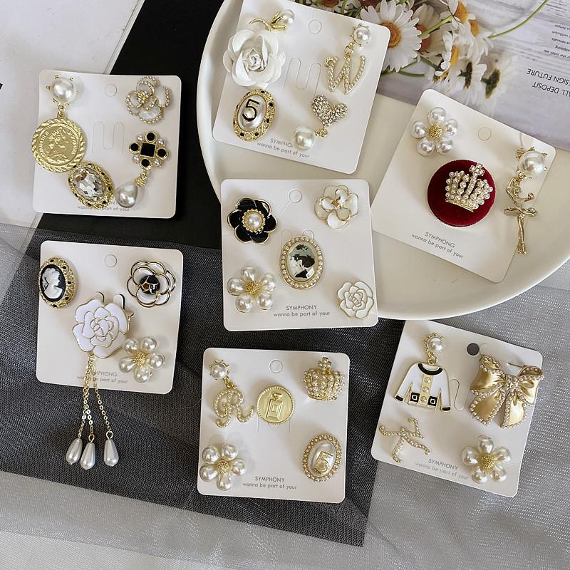 

Pins, Brooches Luxury Creative Design Camellia Number 5 Pins Badge Brooch Retro Crown Flower Handmade Set Accessories