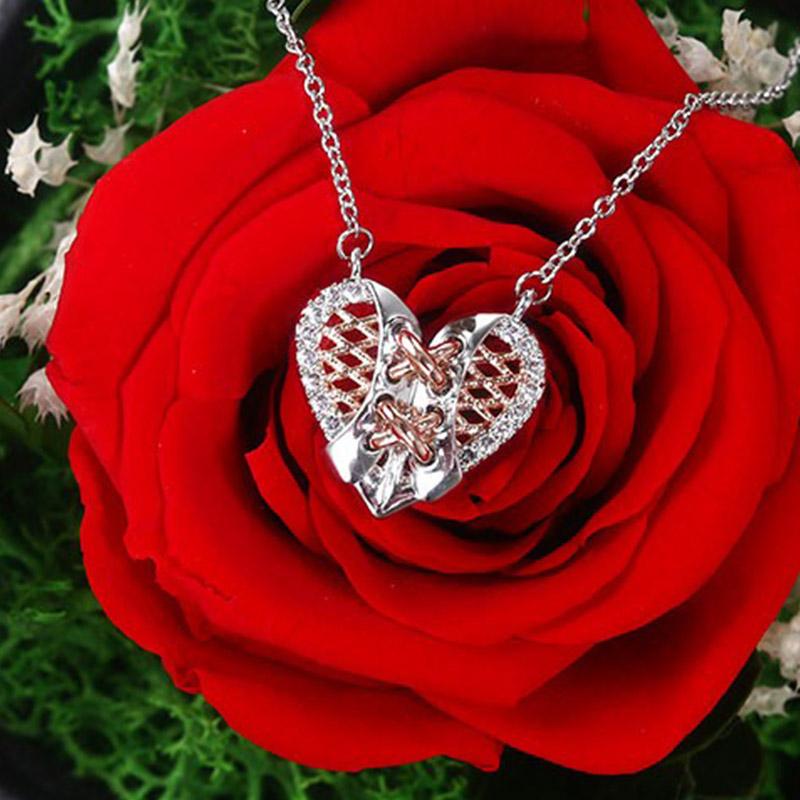 

Pendant Necklaces 2021 Crystal Rose Gold Heart Women Corset Inspired Two Tone Design Necklace Gifts
