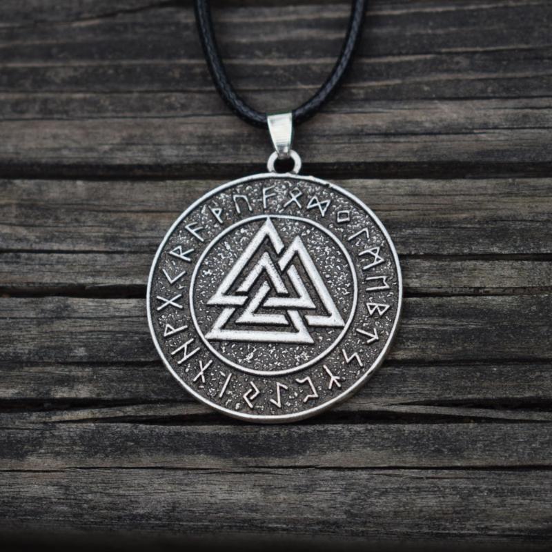 

Chains SanLan 1pcs Norse Odin Viking Rune Valknut Necklace, Silver