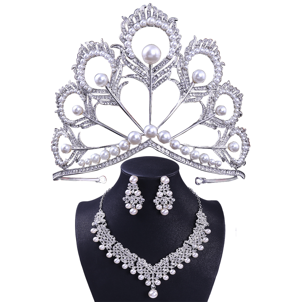 

High-end bridal wedding dress headpieces crown necklace and earring set, Baroque pearl aristocratic style hand-studded with rhinestones birthday party prom