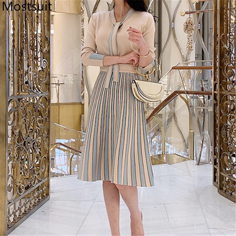 

Elegant Korean Women Knitted Two Piece Skirt Set Bow Sweater + High Waist Pleated Outfits Fashion Ladies 2 210518, Apricot