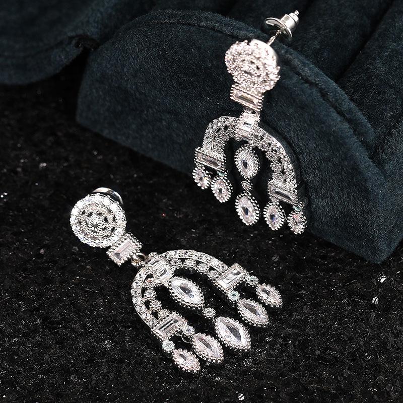 

Dangle & Chandelier 2021 Wedding Women Earrings Fine Shining Zircon Female Ear Stud High Quality Creative Girl Gift Earing Jewelry Party, Silver