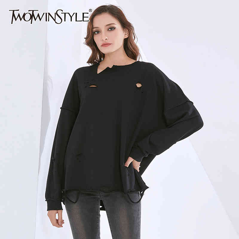 

Casual Patchwork Hole Black Sweatshirt For Women O Neck Long Sleeve Tassel Loose Sweatshirts Female Autumn 210524