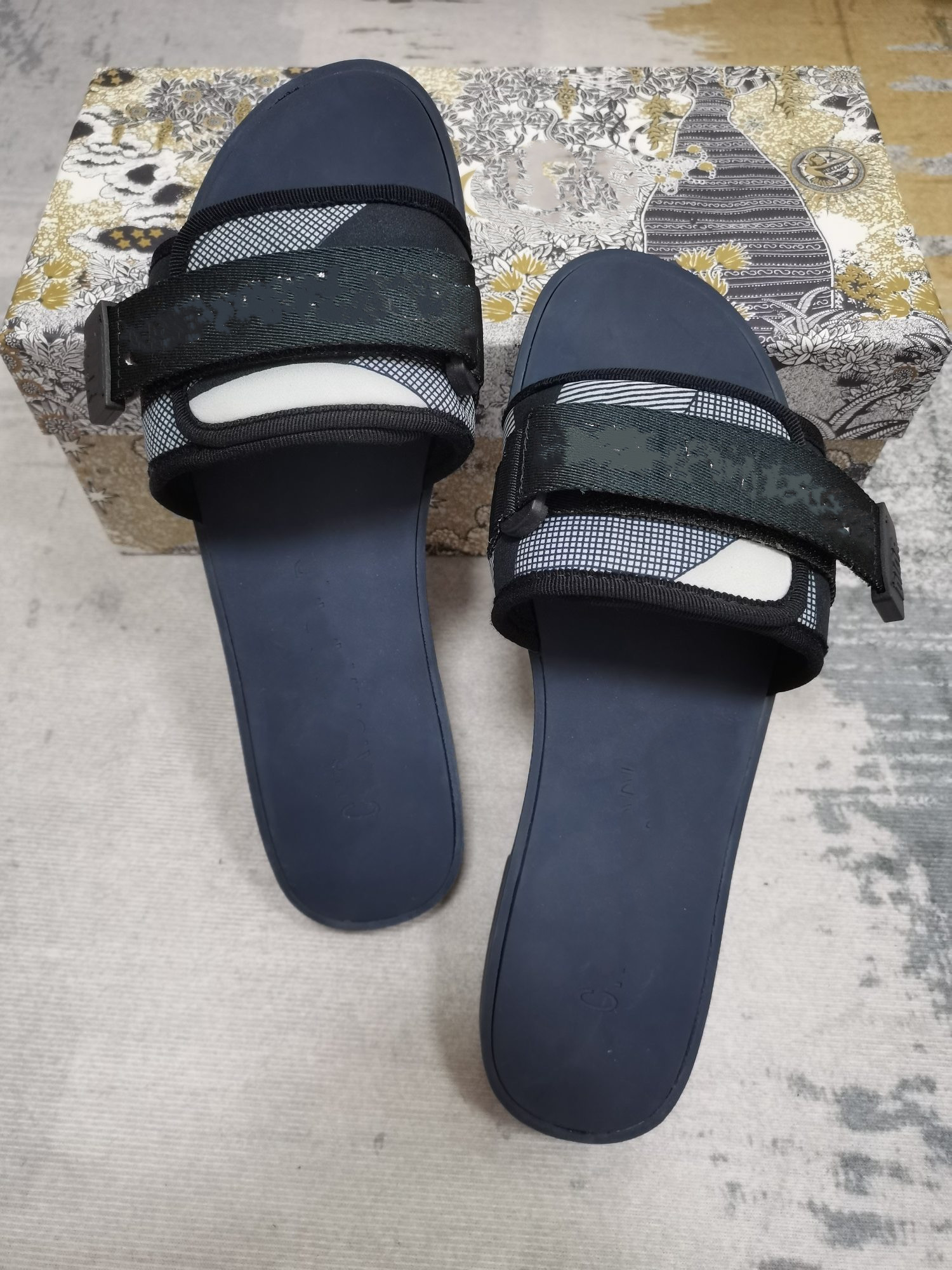 

Fashion Designer Women Beach Sandals Embroidery Platform Shoes Flip Flops Loafers Summer Flats Shoes Ladies Sandals Slipper Size 35-42 0524, Black