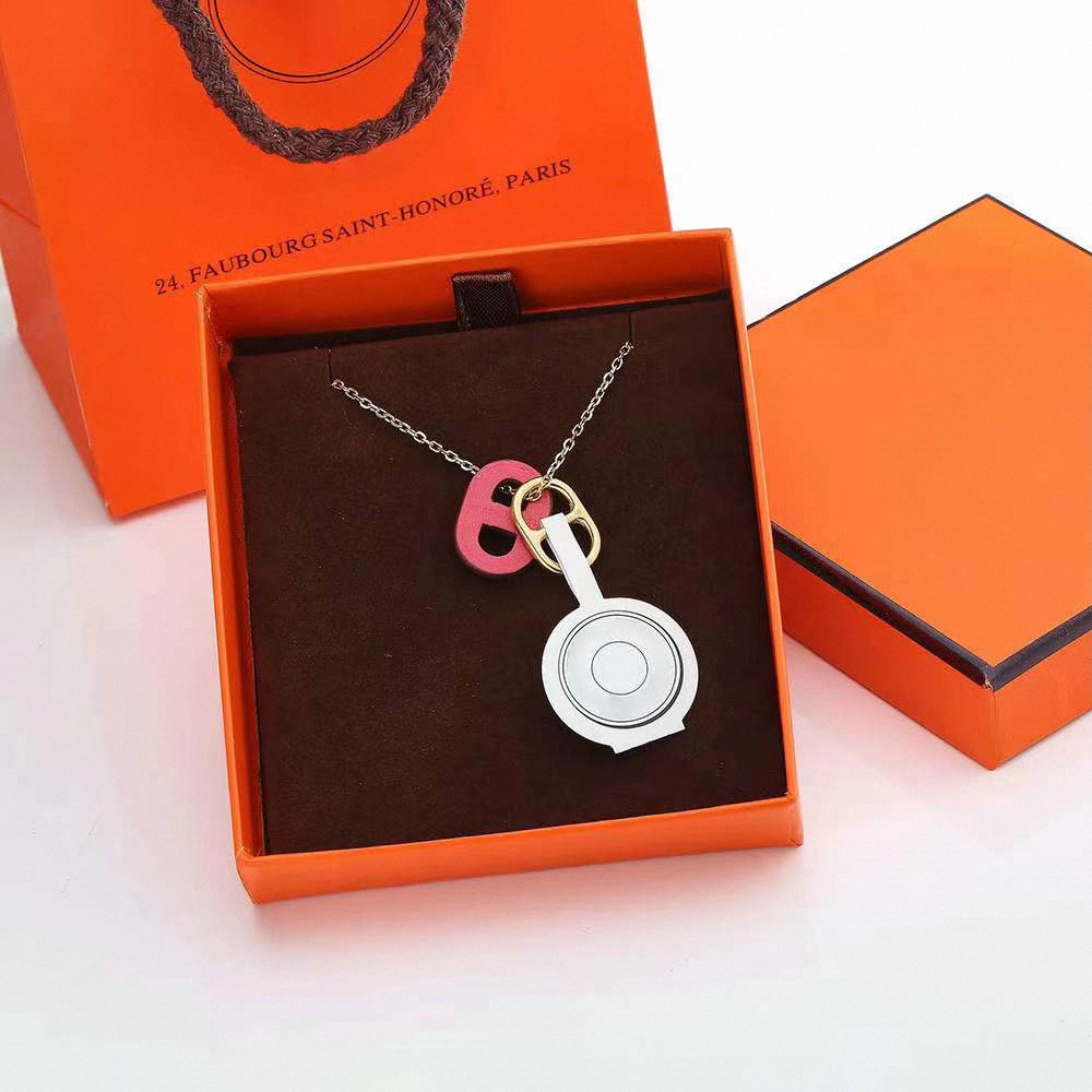 

High Quality horse buckle necklace pig nose Jewelry mens womens Pendant designer necklaces fashion gift orange box