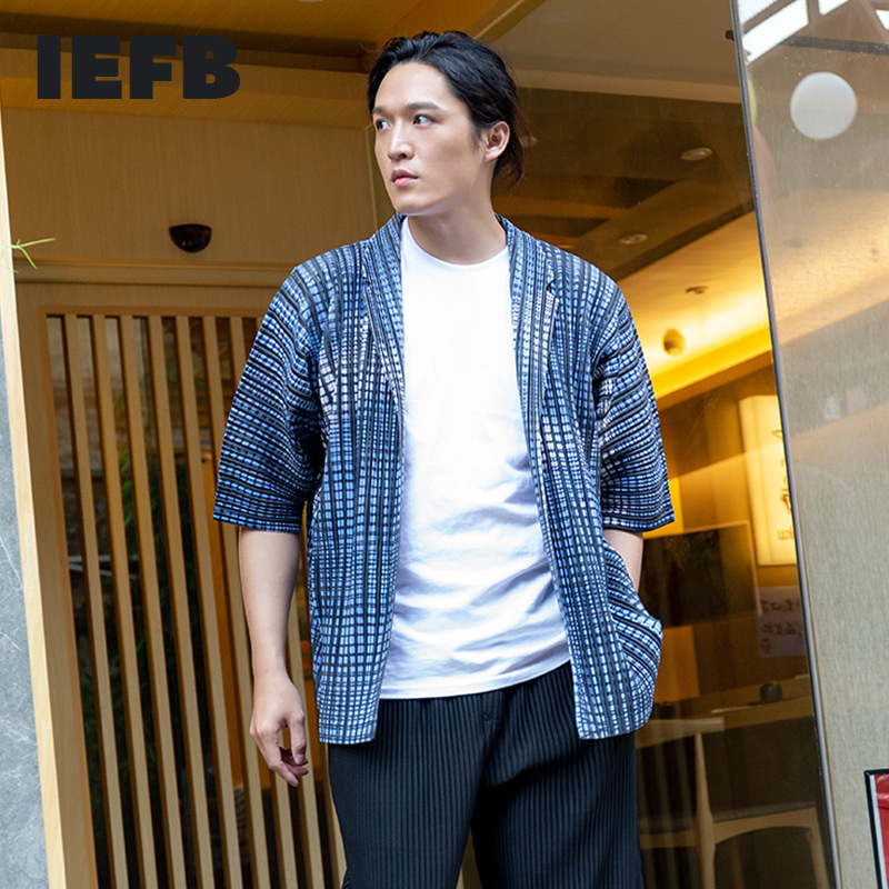 

IEFB Japanese Streetwear Fashion Pleated Cardigan Shirts For Men Gradient Plaid Half Sleeve Shirt Summer Clothing Y7259 210524, Navy blue