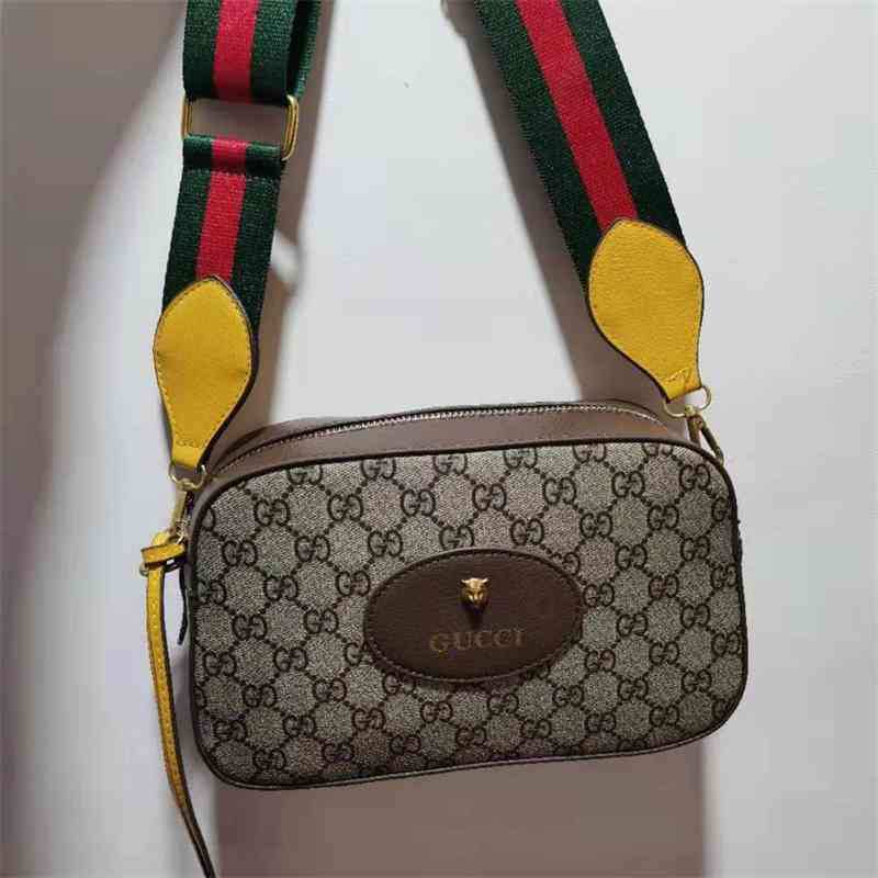 

Popular online star Xiao Zhan same tiger head camera bag classic fashion versatile men's and women's Single Shoulder Messenger Bag