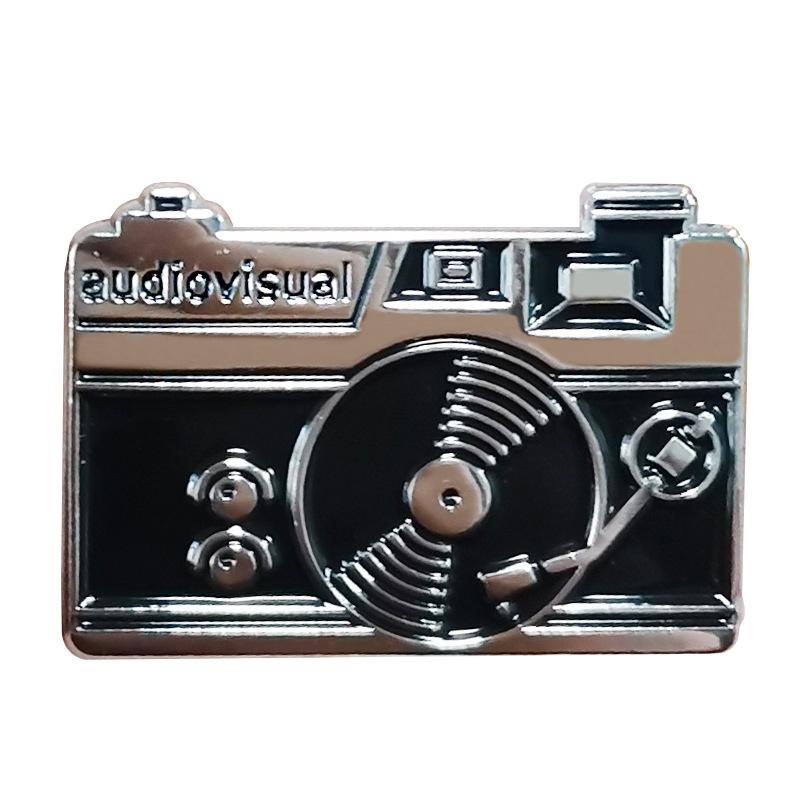 

Pins, Brooches P5341 Dongmanli Retro Camera Hard Enamel Pins Badge Backpack Collar Lapel Women Men Cute Jewelry