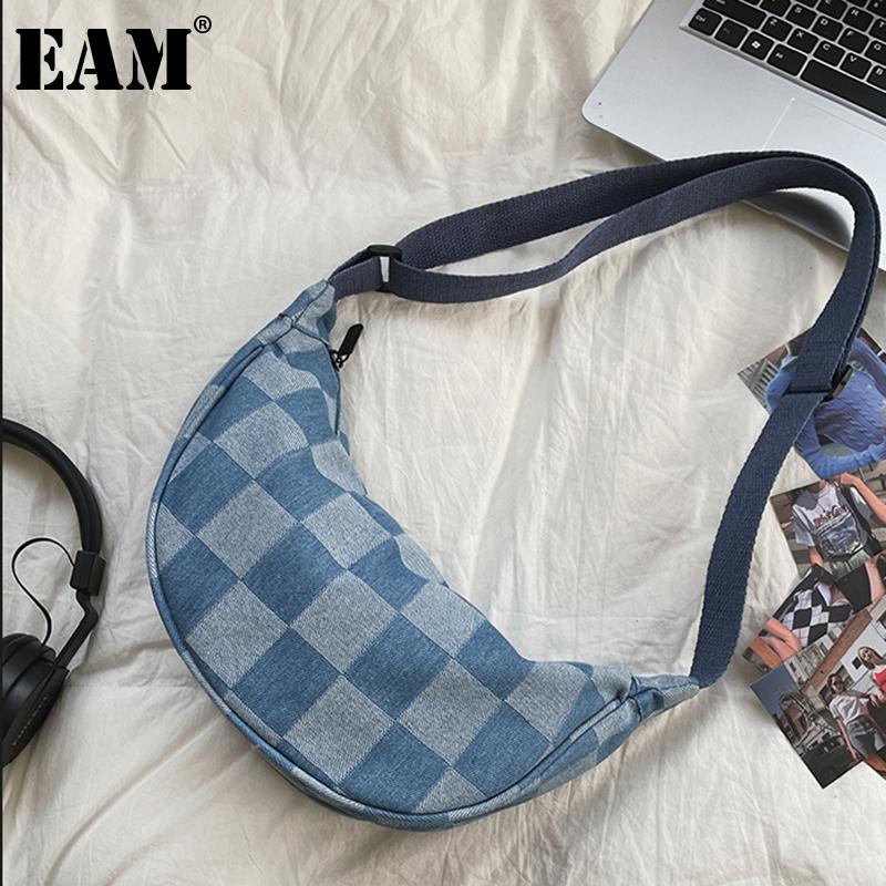

[EAM] Women Summer Brief Large Capacity Plaid Denim Personality All-match Crossbody Shoulder Bag Fashion Tide 2021 18A2868 Cross Body