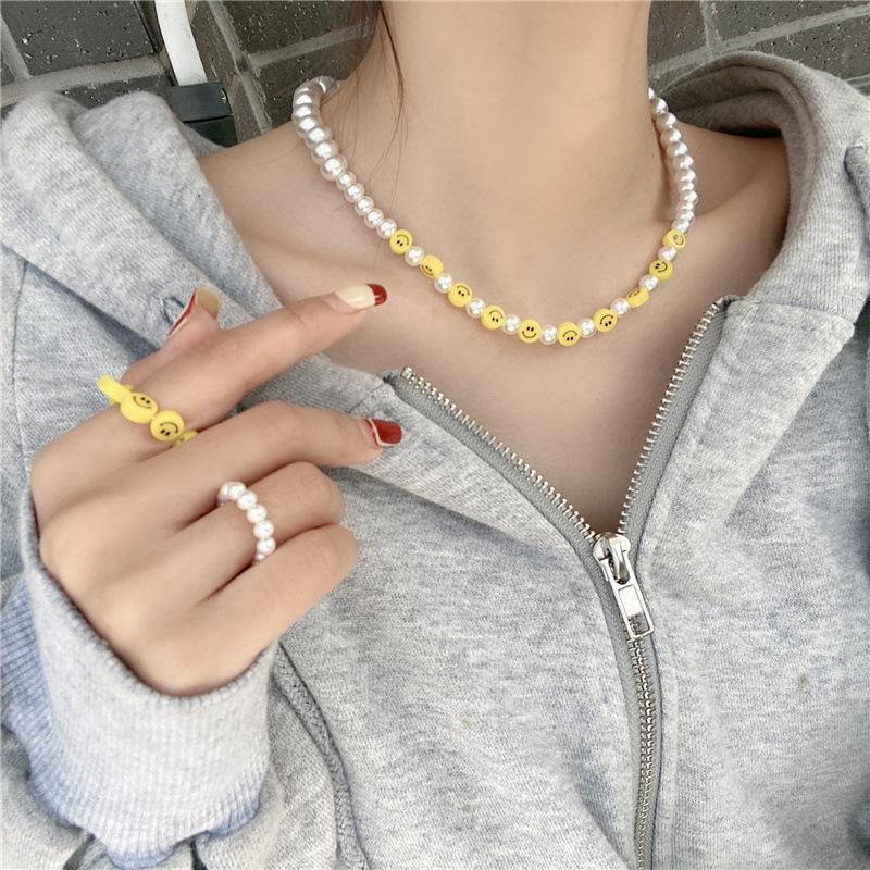 

Pendant Necklaces AOMU 2021 Korea Simple Temperament Necklace Imitation Pearl Clavicle Chain Fashion Short For Women Party Jewelry, Silver