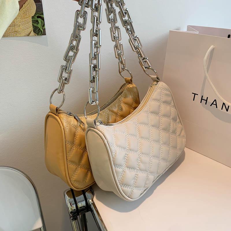 

Evening Bags 2021 Thick Chain Underarm Bag Women Small PU Leather Crossbody Female Designer Shoulder Handbags And Purses 7384