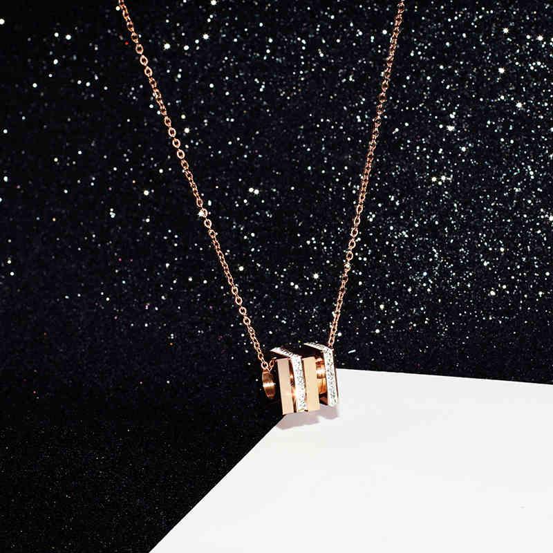 

Pendant Necklaces YUN RUO Arrival Rose Gold Color Rotatable Square Crystal Necklace Fashion Titanium Steel Woman Jewelry Never Fade