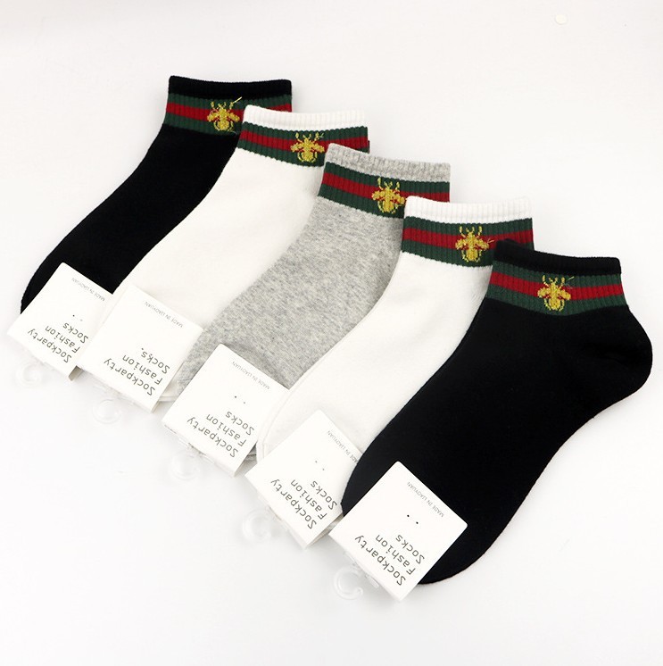 

2021 women's socks Spring summer and cotton little bee letter ins fashionable short tube breathab, Black;white