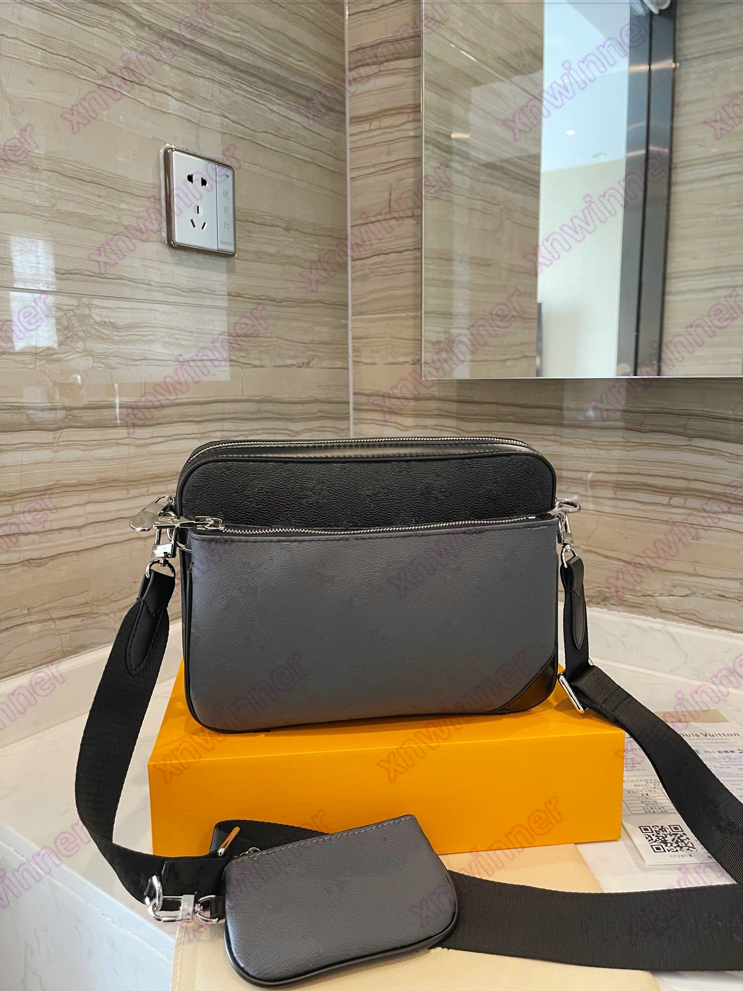 

District M69443 TRIO MESSENGER Monograms Bag Mens Designer Leather Shoulder Bags Mans Luxurys Designers Cross Body Purse Wallet Hobos Tote M45320
