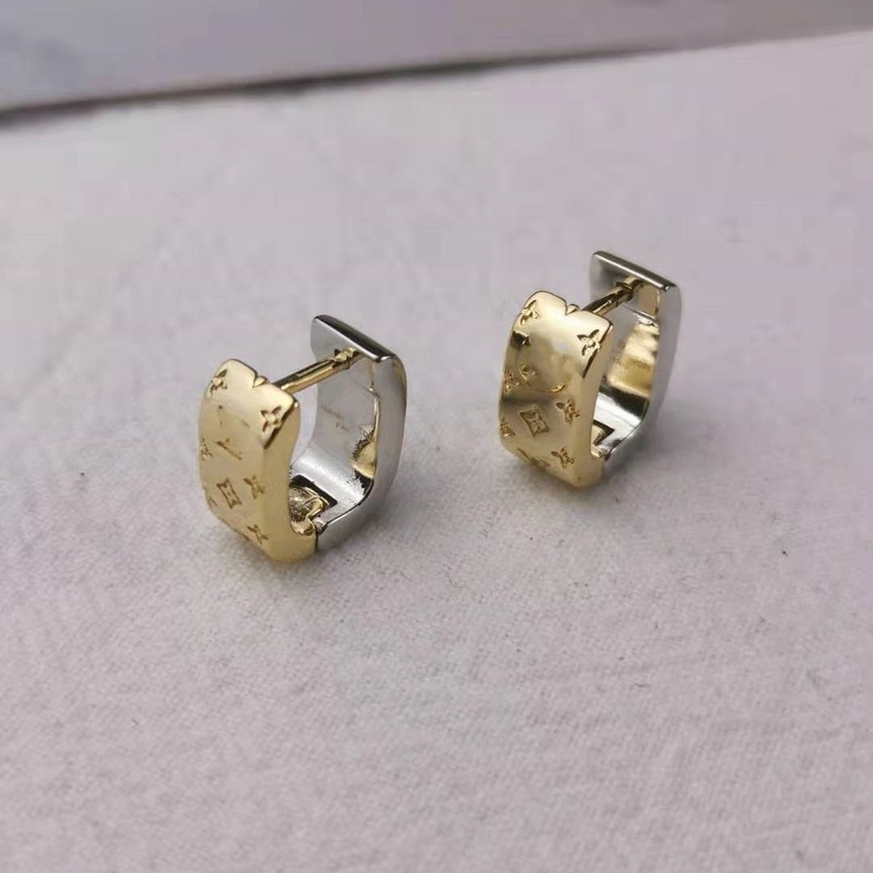 Lvjia 21 New Printed Letter Charm Earrings High-end Sense of Temperament Factory Wholesale Geometric Gold and Silver Stitching Earrings-image-742551846