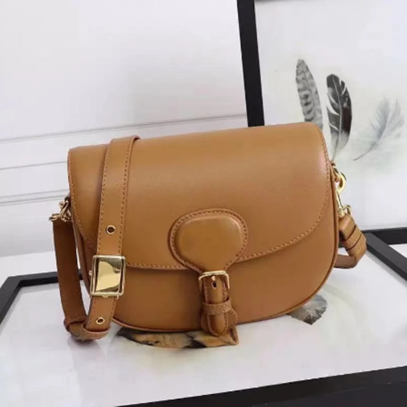 

2021 new fashion and luxury big-name ladies bag shoulder bag messenger bag real cowhide tofu bags handbag all-match saddle bags