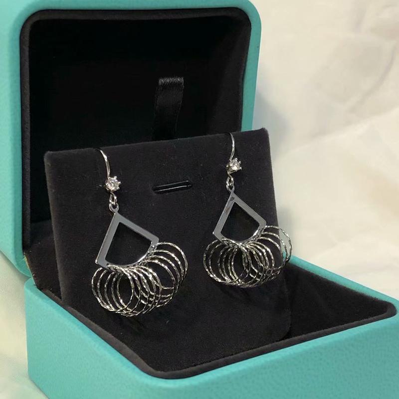 

Women Designers Earings fashion dress ladies jewelry Dangle Chandelier 925 sterling silver surface plating rhodium