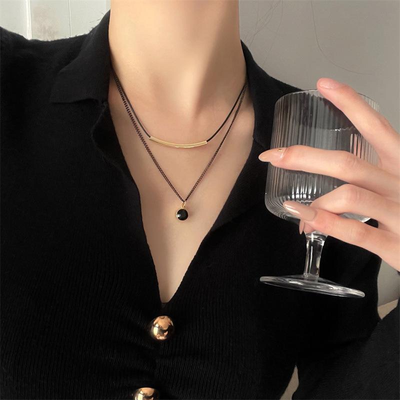 

Chokers Korean Double Layer Pendant Necklace Simple Black Choker Geometric Fashion Round Charm Clavicle Chain Trendy For Women Gifts