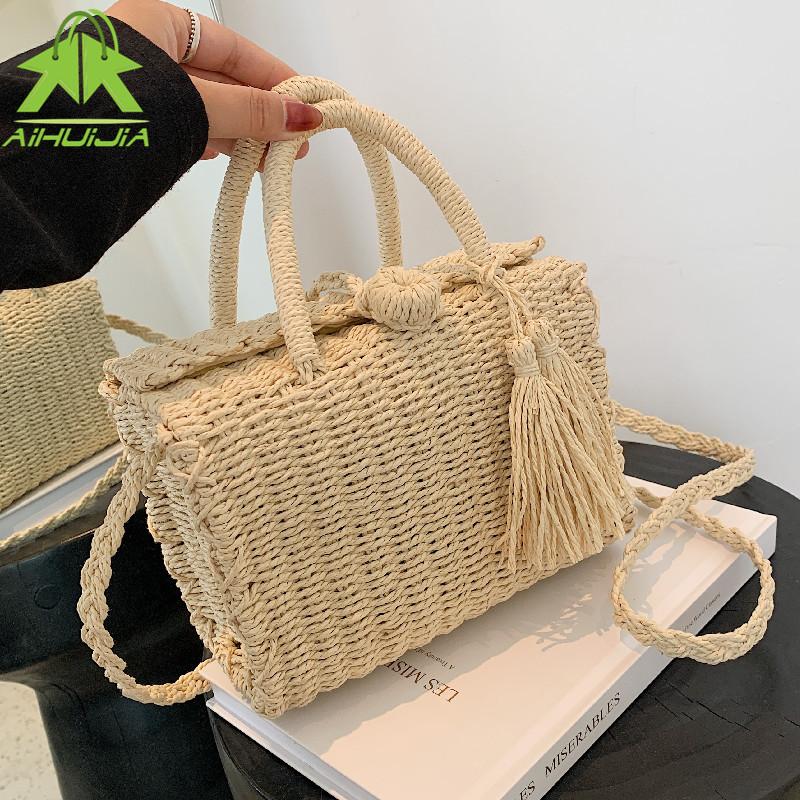 

Evening Bags Fashion Tassel Straw Women Handbag 2021 Summer Bohemia Sandy Beach Travel Shoulder Handmade Woven Rattan Messenger Bag, Beige