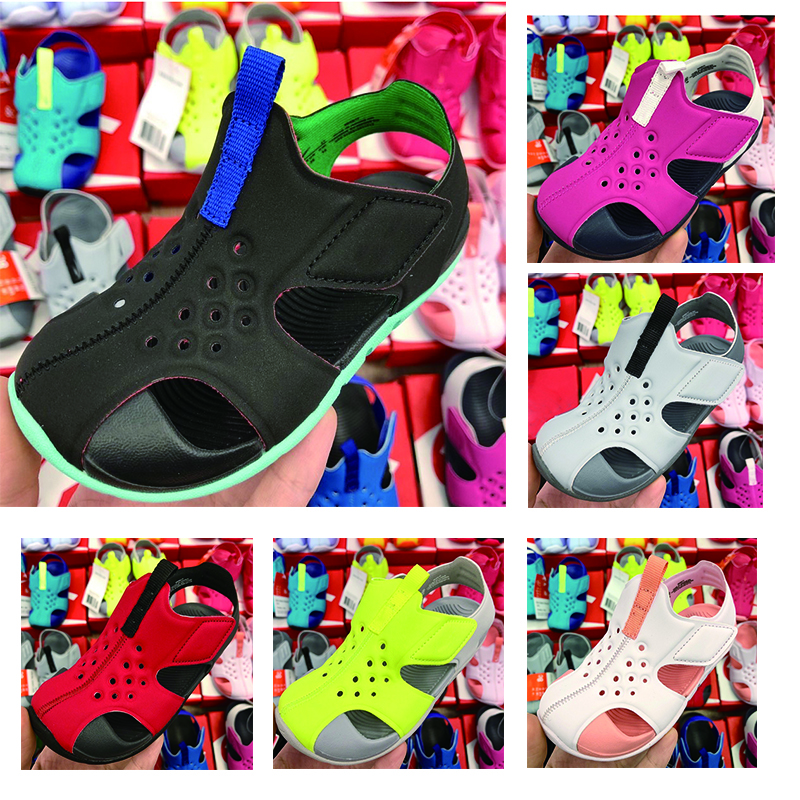

2021 summer children's Baotou hole sandals with soft soles for boys and girls non-slip beach kids, Nothing