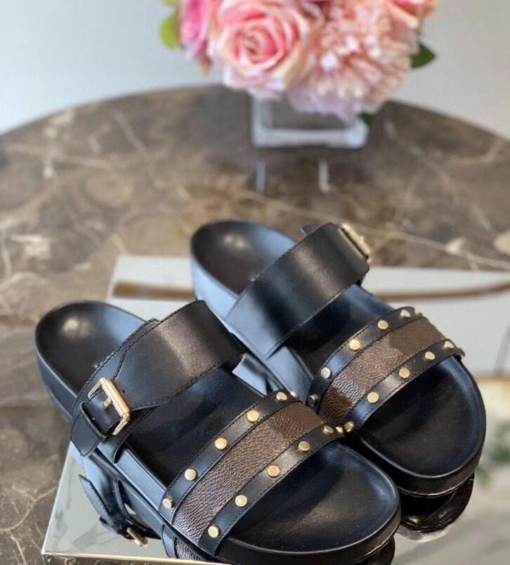 

2021 womens Slippers women slides slipper Summer Sexy Sandals mens luxurys designers real leather platform sandal Flats fashion Old flower s, Black