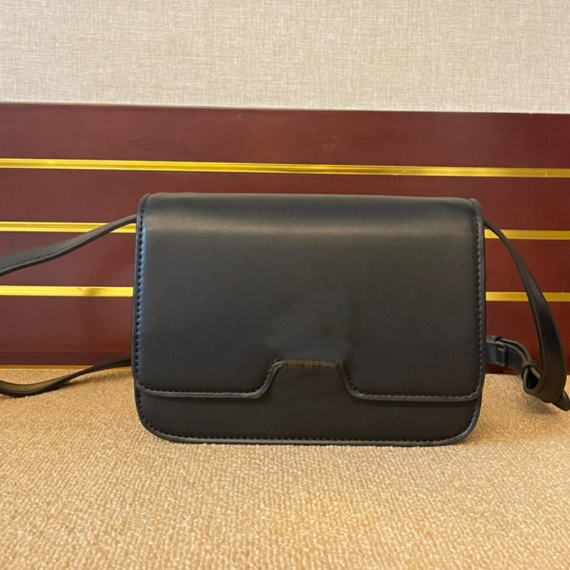 

Fashion Shoulder Messenger Bag Ladies Cross Back Handbag High Quality Genuine Leather Bags Women Flap Wallet Long Starp, Black