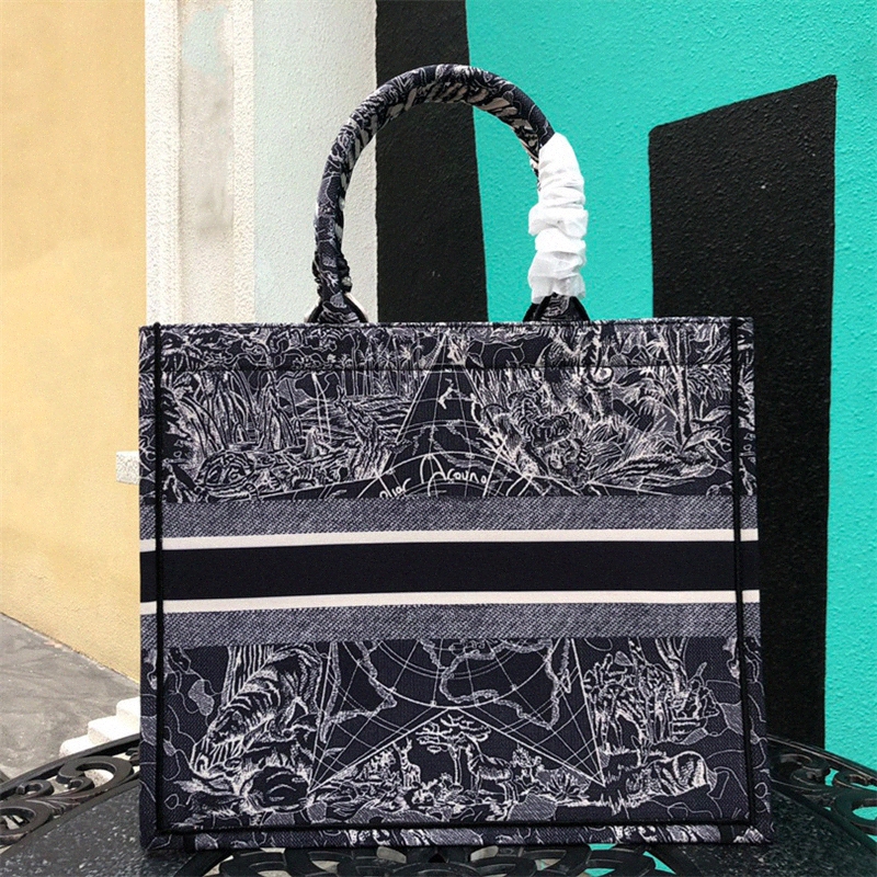 

High Quality 2022 classic Brand Bags Handbags Luxury Women's Large capacity Shopping Embroidery Handbag purse handmade double-sided bag book totes diors, Customize