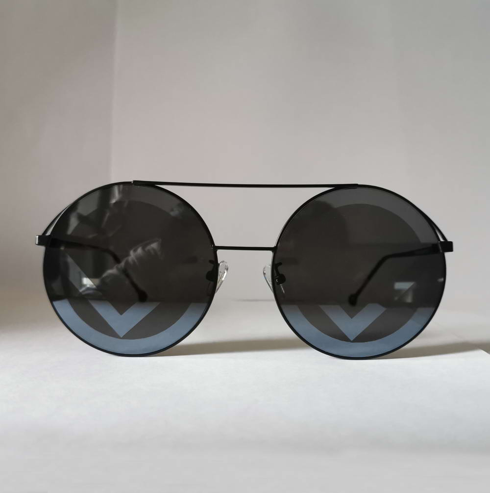 

Round Sunglasses 0285 Black Gray Mirror Lens Fashion Sun Glasses for Women Men gafa de sol with Box