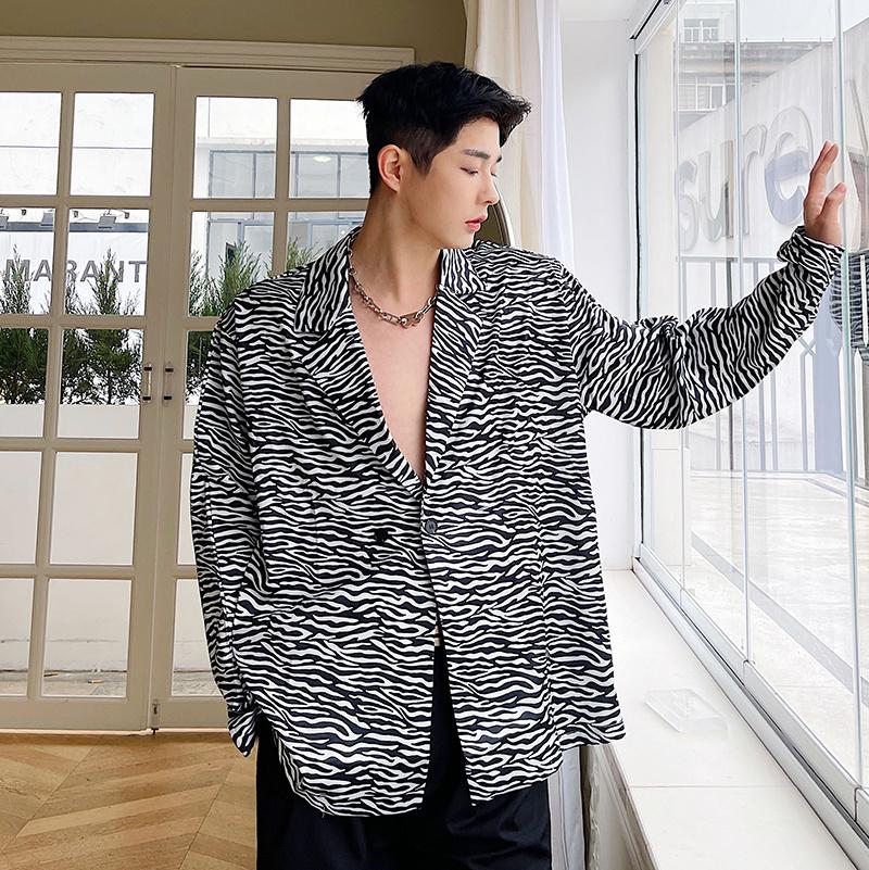 

Men's Suit Jacket Blazers Tracksuit Zebra Stripe Male Thin Suits Man Streetwear Vintage Loose Casual Blazer Coat &, Y028