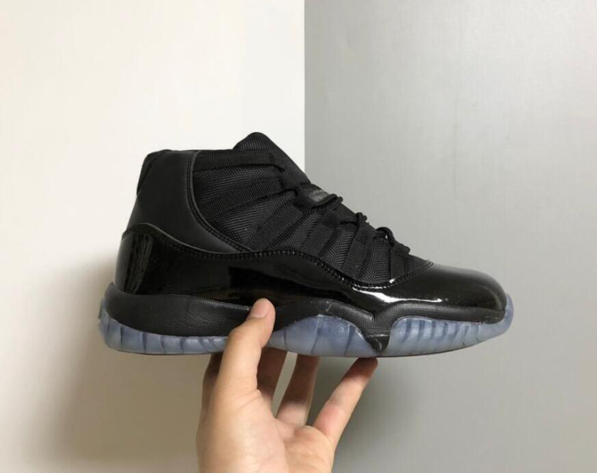 

Basketball Shoes 11s 25th Anniversary Mens Women Jumpman Sneakers Trainers University Cap And Gown 378037-005, Black
