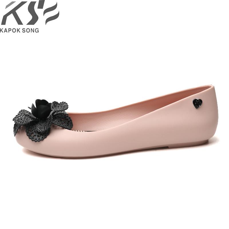 

Lady Summer Shoes Women Flower Candy Rubber Luxury Designer Fashion Brand Model Star Flat Slip On Female Beach Sandals, Black