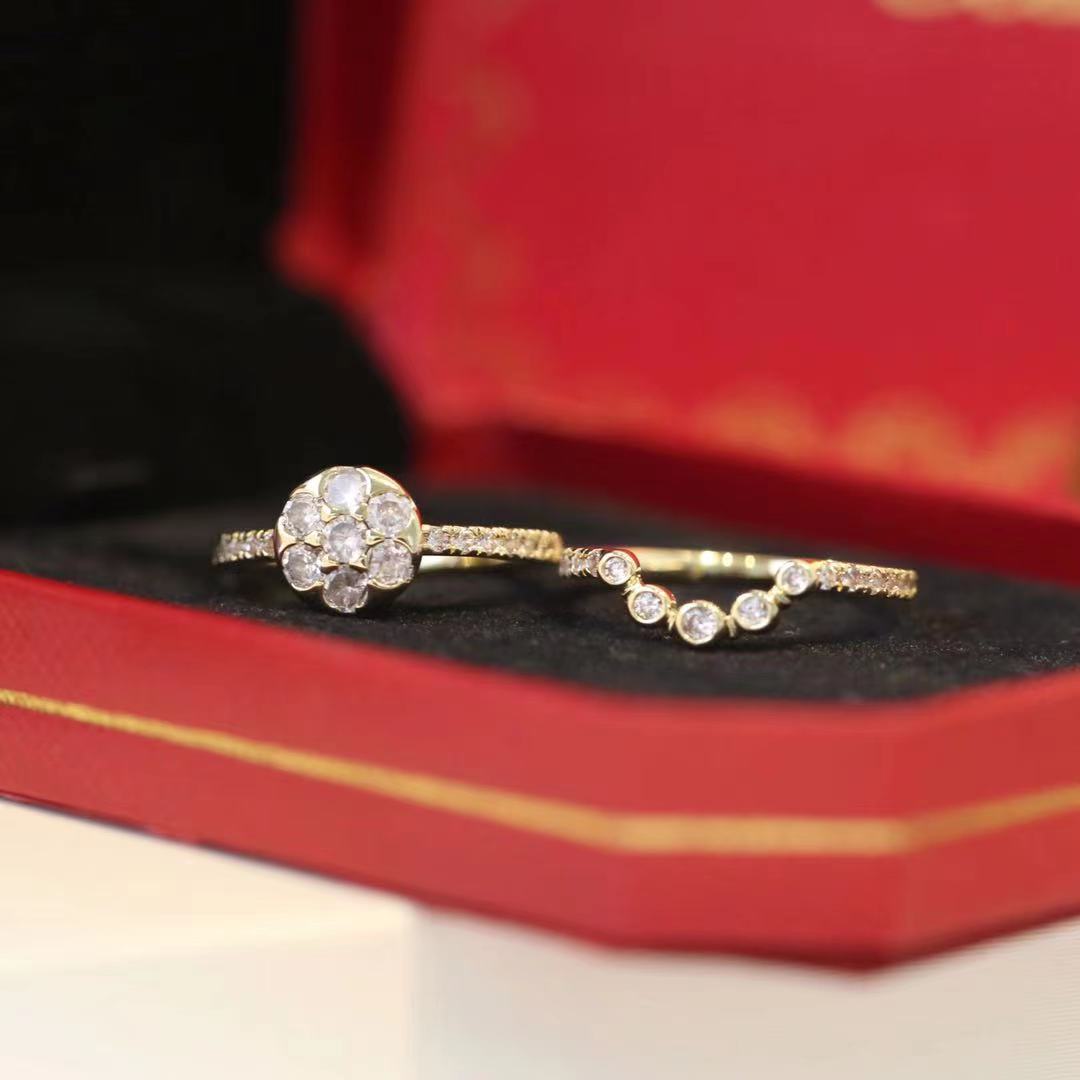 

Gold Ring Luxury Designer Jewelry Stainless Steel Crystal Rhinestone Diamond Pave Channel Setting Women's White Silver Customized Wedding Rings Christmas gifts